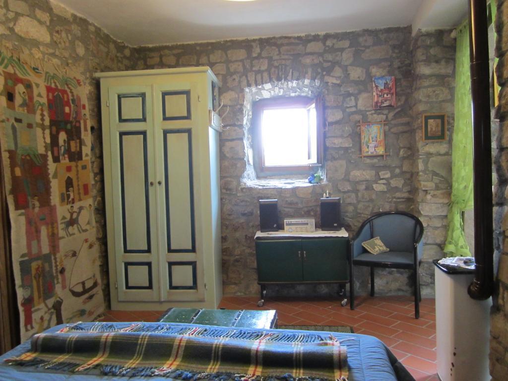 Bed and Breakfast Poggio Delle Rondini Bagnone Екстер'єр фото