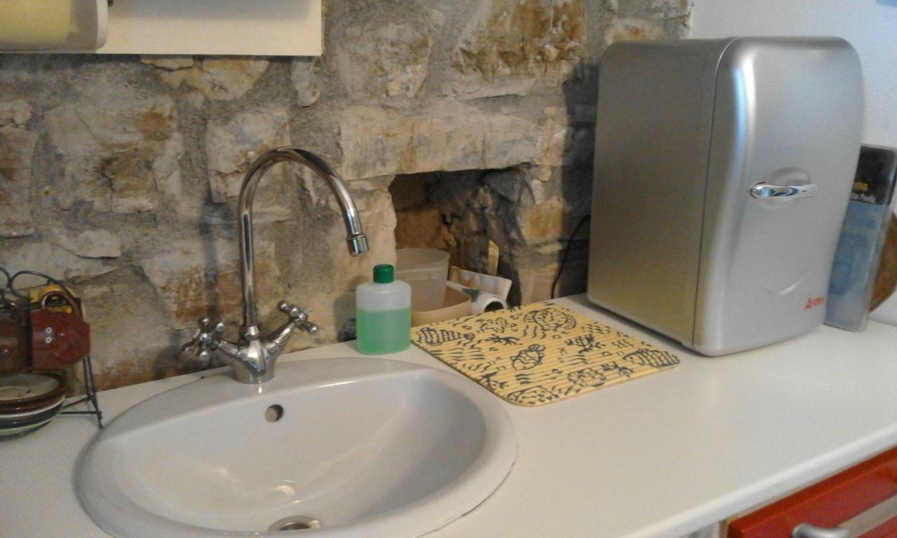 Bed and Breakfast Poggio Delle Rondini Bagnone Екстер'єр фото